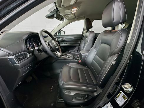 Used 2025 MAZDA CX-5 AWD 2.5 S w/ Preferred Package image 13