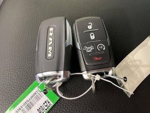 New 2025 RAM 1500 Big Horn AWD/4WD image 34