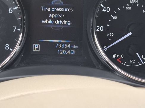 Used 2015 Nissan Rogue S AWD/4WD image 11