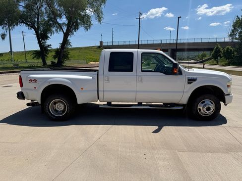 Used 2008 Ford F350 XL AWD/4WD image 4