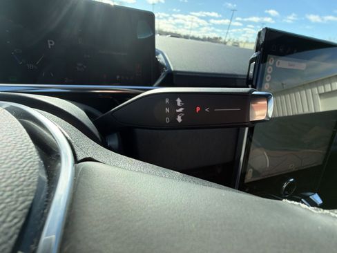 New 2026 GMC Sierra EV Elevation image 16