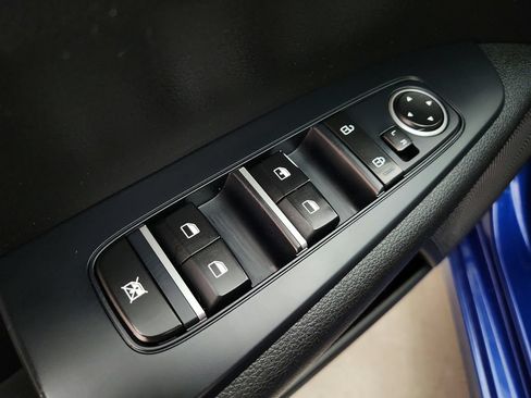 Used 2020 Kia Forte LXS FWD image 16