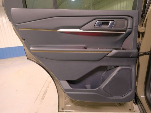 New 2026 Ford Explorer Tremor w/ Tremor Convenience Package image 25