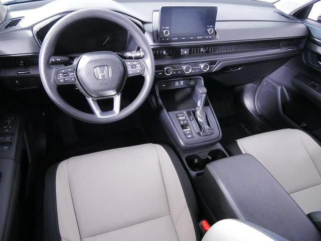 Used 2025 Honda CR-V EX image 4