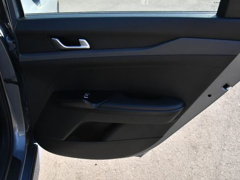 Used 2023 Kia K5 LXS image 36