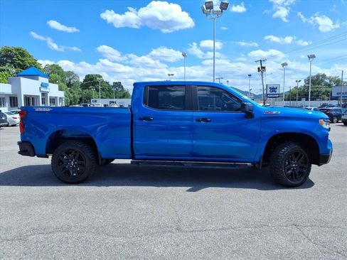 Used 2023 Chevrolet Silverado 1500 LT Trail Boss AWD/4WD image 3