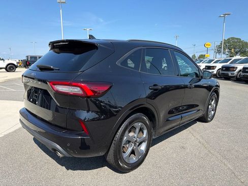Certified 2023 Ford Escape ST-Line w/ Tech Pack #1 FWD image 5