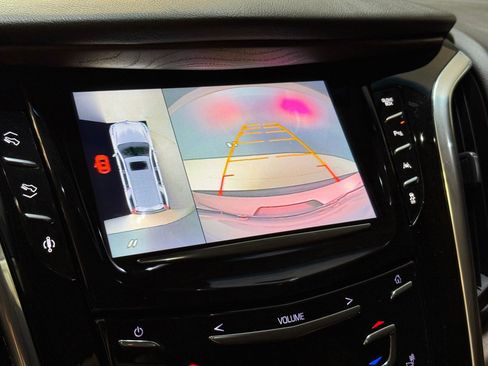 Used 2016 Cadillac Escalade ESV Luxury image 31