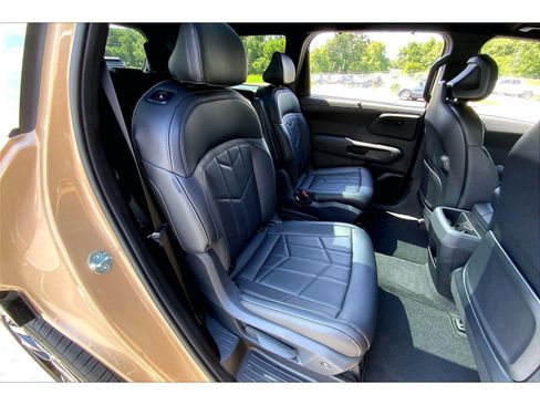 Used 2027 Kia Telluride SX X-Line w/ Towing Package AWD/4WD image 24