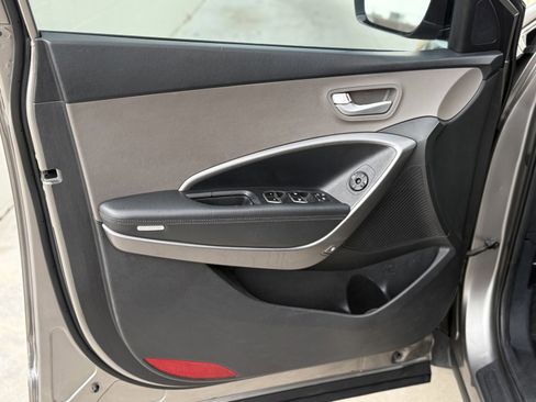 Used 2015 Hyundai Santa Fe Sport w/ Option Group 02 FWD image 20