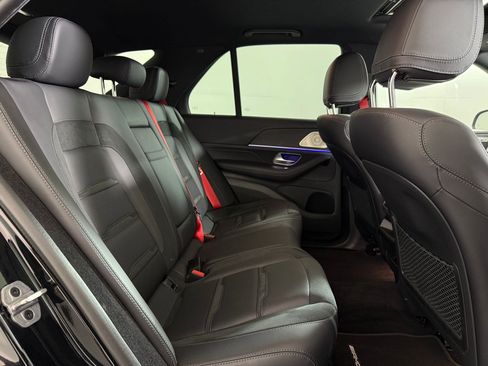Used 2023 Mercedes-Benz GLE 53 AMG 4MATIC image 30