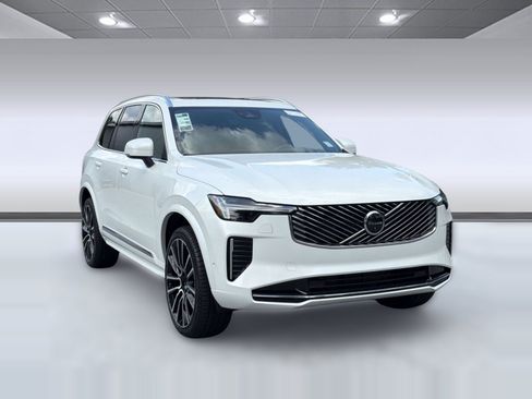 New 2026 Volvo XC90 B6 Plus w/ Protection Package Premier AWD/4WD image 7