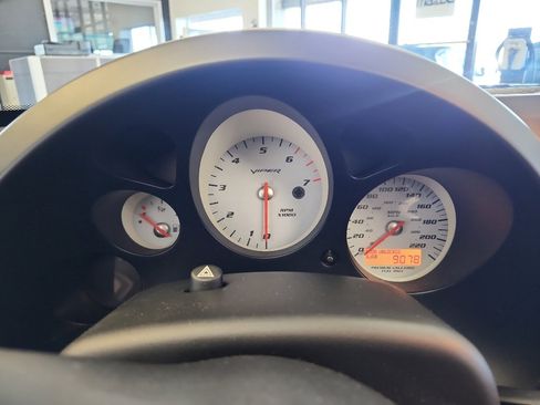 Used 2006 Dodge Viper SRT-10 RWD image 18