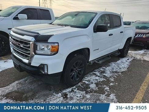 Used 2022 GMC Canyon AT4 image 1