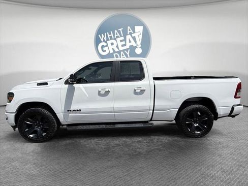 Certified 2022 RAM 1500 Big Horn w/ Night Edition AWD/4WD image 7