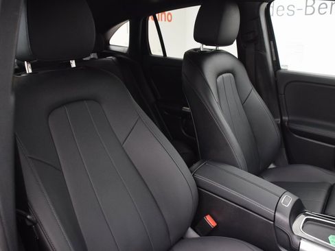 Certified 2025 Mercedes-Benz GLA 250 image 16