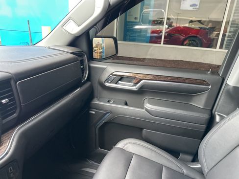 Used 2024 GMC Sierra 1500 Elevation w/ Elevation Premium Package AWD/4WD image 39