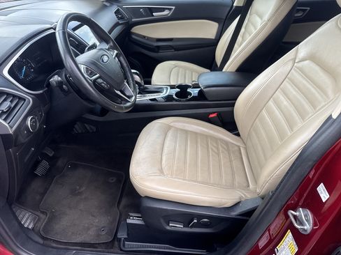 Used 2017 Ford Edge SEL w/ Equipment Group 201A FWD image 10