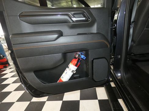 Used 2024 GMC Sierra 1500 AT4 w/ AT4 Preferred Package image 30