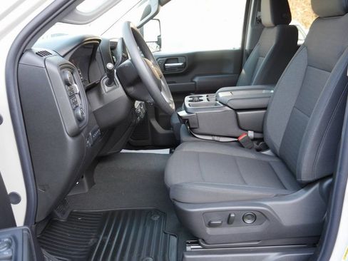 New 2026 Chevrolet Silverado 2500 Custom w/ Custom Value Package AWD/4WD image 8