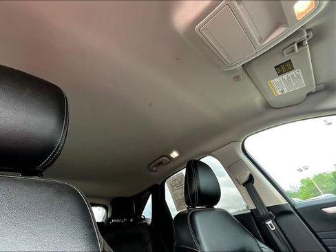 Used 2022 Ford Escape SEL w/ Class II Trailer Tow Package image 24