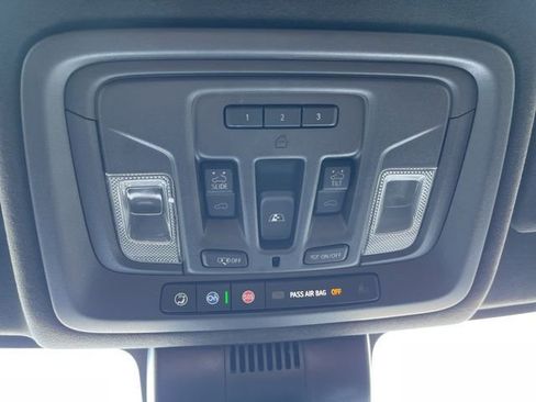 Used 2024 GMC Sierra 1500 Denali Ultimate image 38
