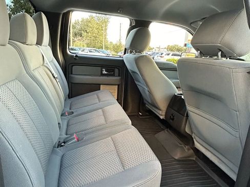 Used 2012 Ford F150 XLT w/ XLT Chrome Pkg image 7