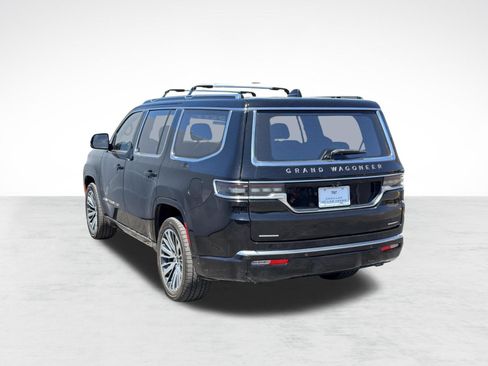 Used 2022 Jeep Grand Wagoneer Series III w/ Flexible Seating Group AWD/4WD image 3