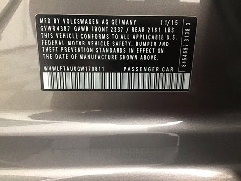 Used 2016 Volkswagen Golf Base image 27