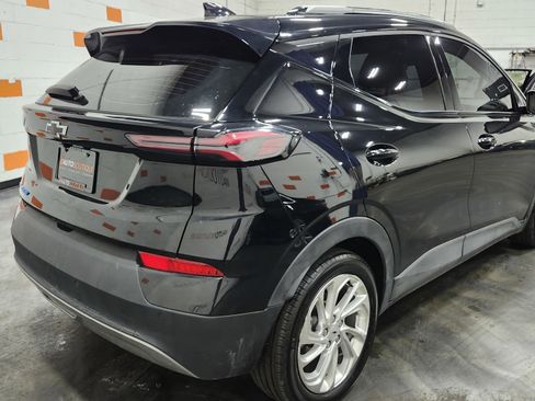 Used 2023 Chevrolet Bolt EUV LT w/ Driver Confidence Package image 15