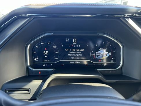 Used 2024 GMC Sierra 2500 AT4 w/ AT4 Preferred Package image 23