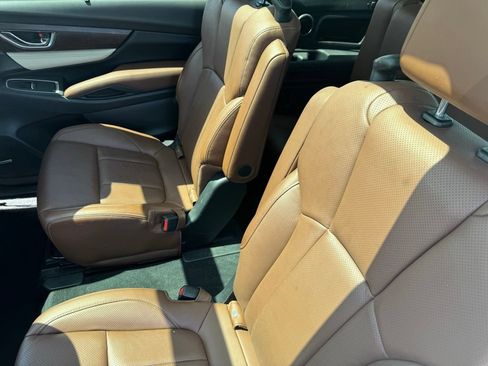 Used 2020 Subaru Ascent Touring AWD/4WD image 9