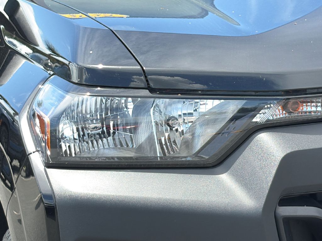 Used 2025 Chevrolet Colorado W/T w/ WT Custom Package RWD image 26