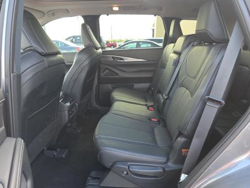 Used 2023 INFINITI QX60 Luxe w/ Cargo Package AWD/4WD image 11
