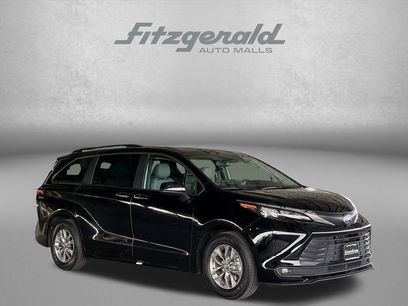 Certified 2025 Toyota Sienna XLE