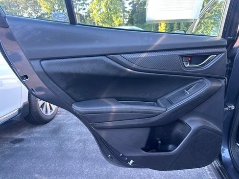 Used 2017 Subaru Impreza 2.0i Limited w/ Moonroof/BSD & Rcta/Eyesight AWD/4WD image 7