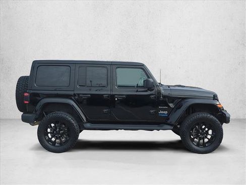Used 2021 Jeep Wrangler Unlimited Sahara w/ Cold Weather Group image 4