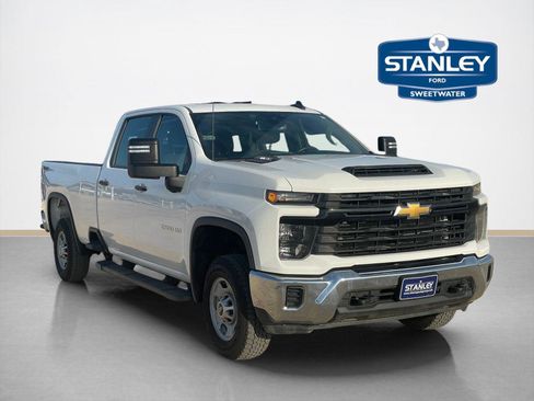 Used 2024 Chevrolet Silverado 2500 W/T w/ WT/CX Safety Package image 1