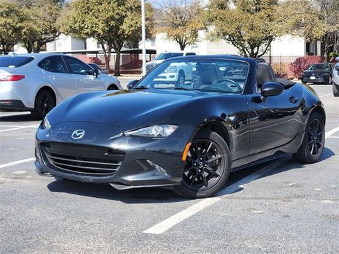 Used 2019 MAZDA MX-5 Miata Sport image 1