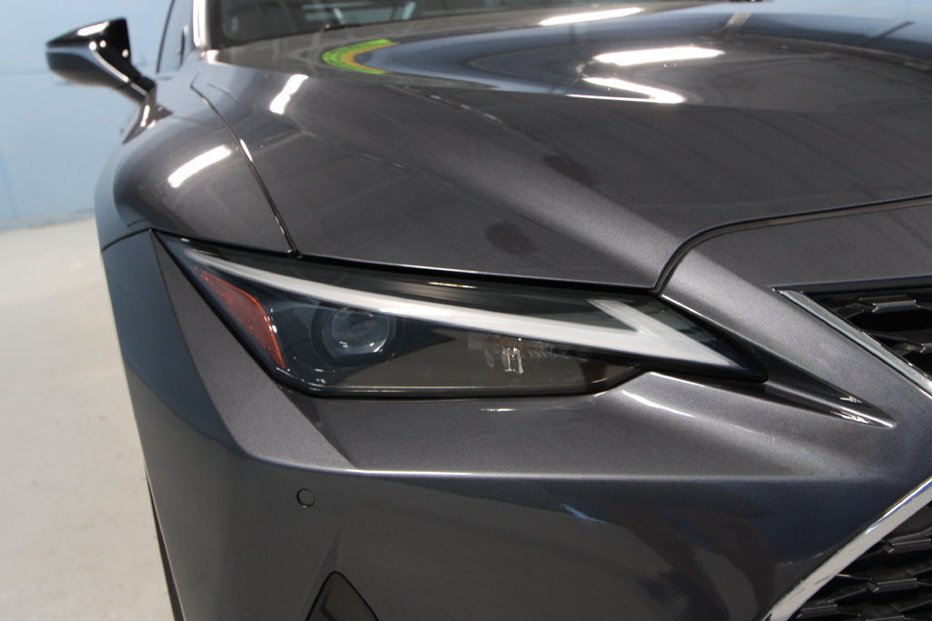 Used 2024 Lexus IS 300 w/ Premium Package RWD image 36