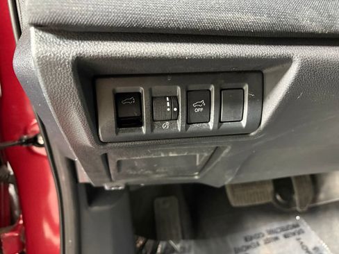 Used 2024 Subaru Outback Premium w/ Popular Package #1A AWD/4WD image 13