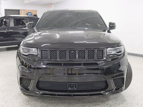 Used 2021 Jeep Grand Cherokee Trackhawk AWD/4WD image 8