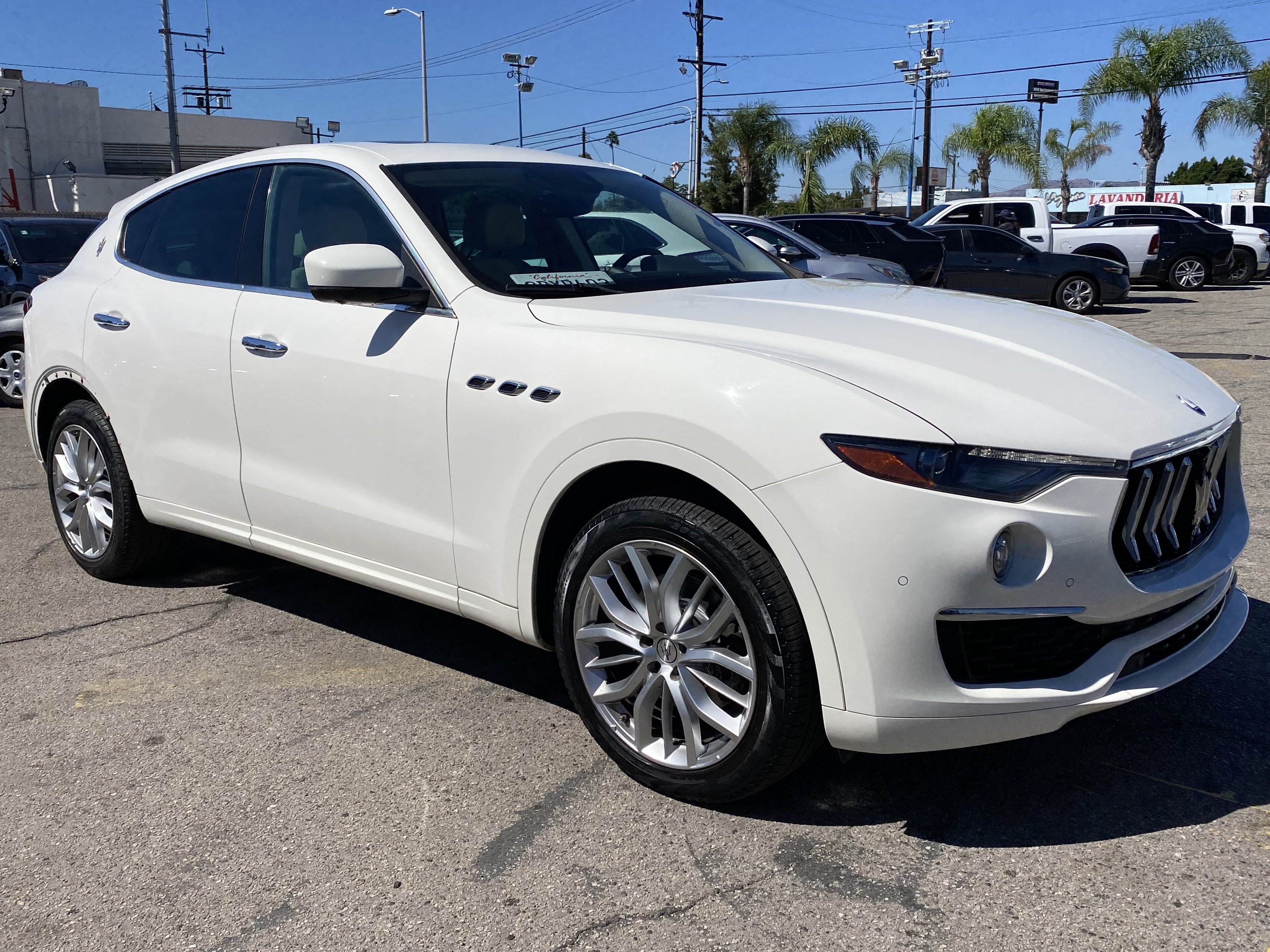 Used 2022 Maserati Levante GT AWD/4WD image 6