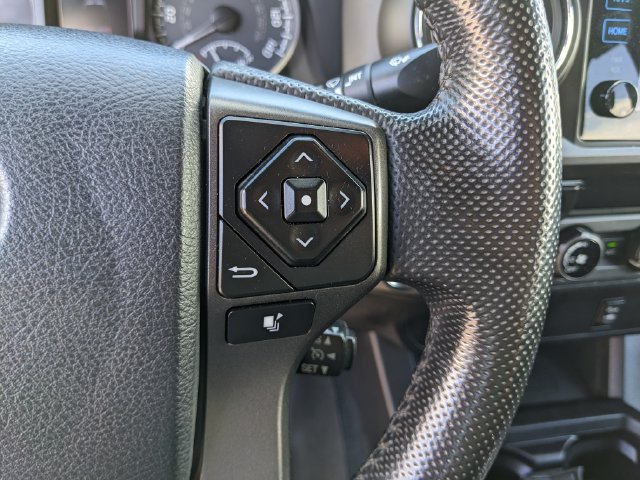 Used 2016 Toyota Tacoma TRD Off-Road w/ Towing Package AWD/4WD image 31