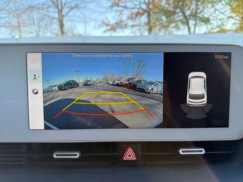 Used 2024 Hyundai Ioniq 5 SE image 24