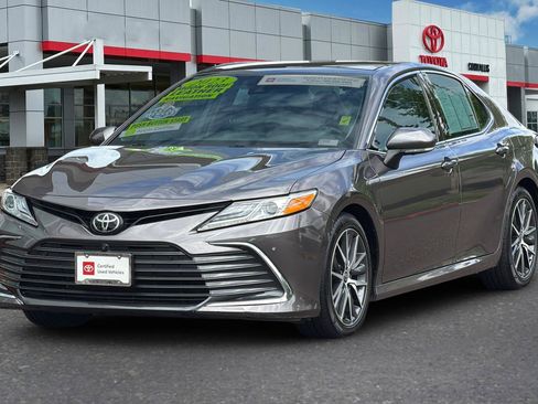 Certified 2023 Toyota Camry XLE w/ Navigation Package FWD image 8