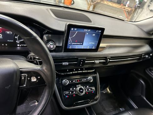 Used 2021 Lincoln Corsair FWD w/ Convenience Package image 32