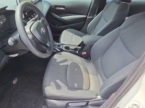 Used 2020 Toyota Corolla LE FWD image 10