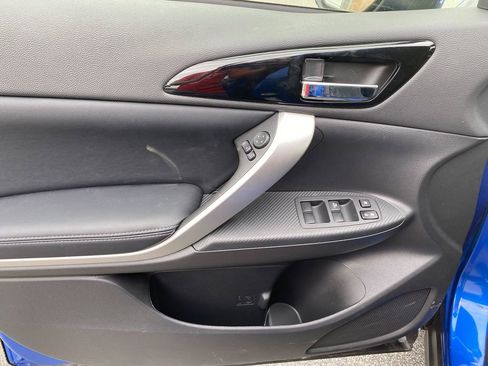 Used 2025 Mitsubishi Eclipse Cross SE image 11