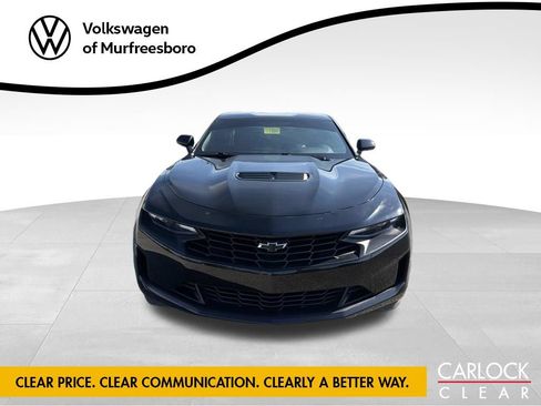 Used 2023 Chevrolet Camaro LT RWD image 3